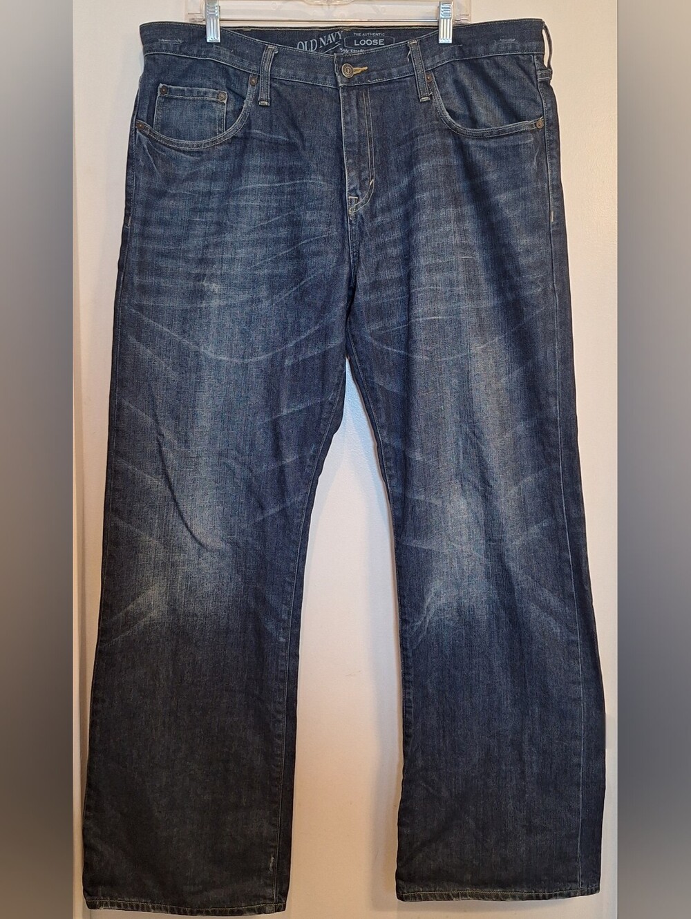 Old Navy Jeans Mens 40x34(tag 38x34) Blue Loose Fit Straight Distressed